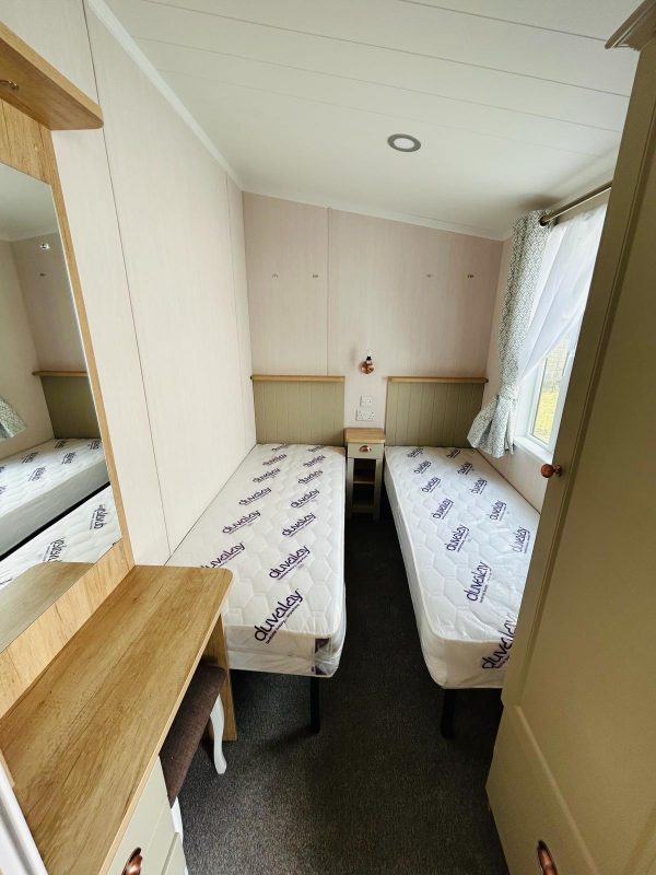 New Swift Vendee 40x13 - Image 8