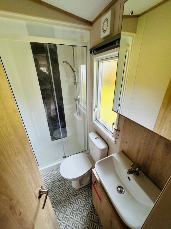 New Abi Roecliffe 39x12 - Image 3