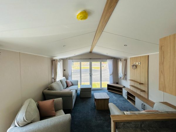 New Willerby manor 38x12 - Image 2