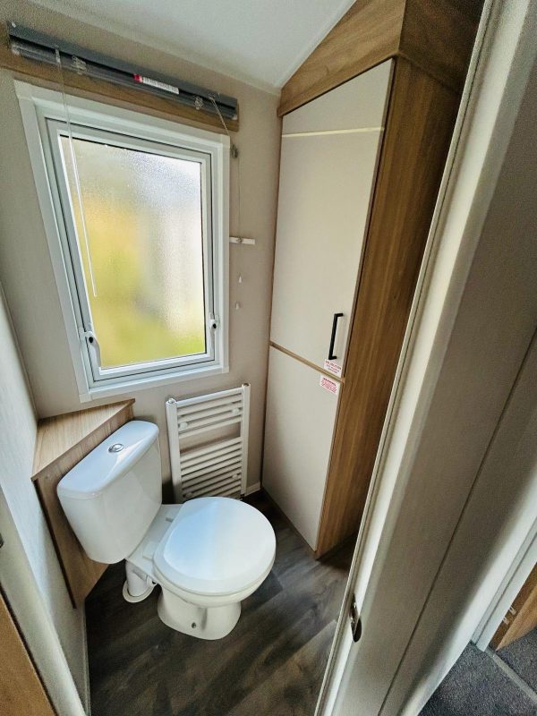 New Willerby manor 38x12 - Image 8